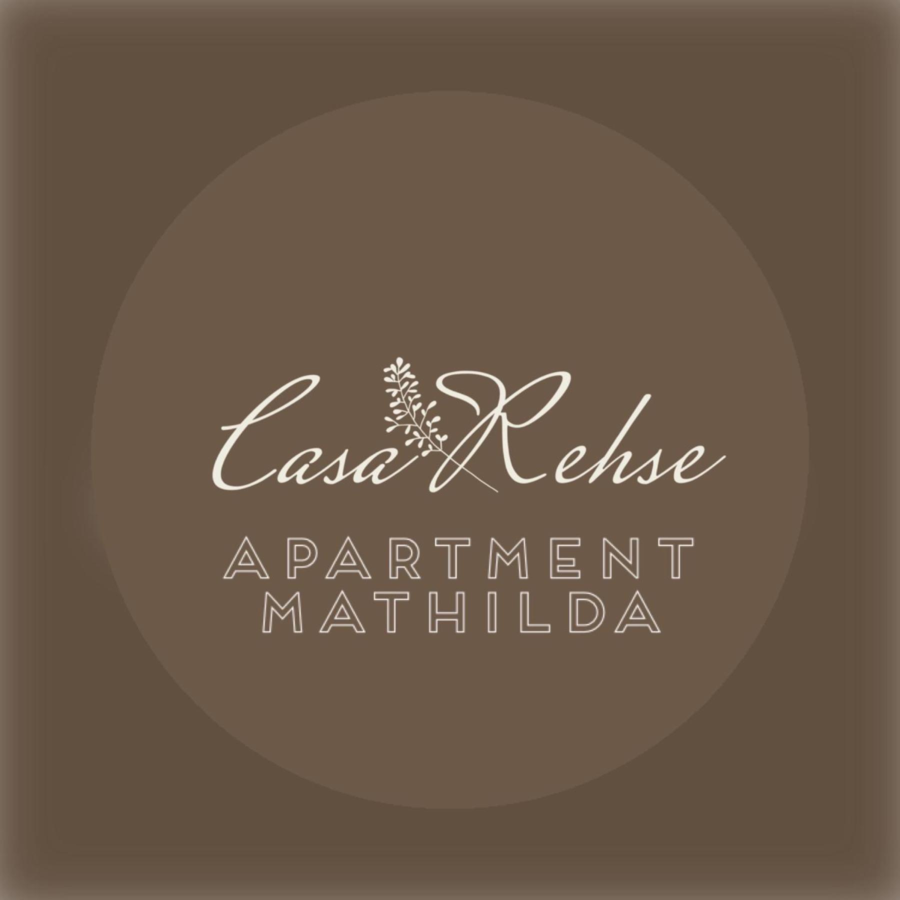 Casa Rehse I Loft-Apartment I Kostenlos Parken & Wlan I Self-Check-In I Oepnv I 65Zoll-Tv 에르푸르트 외부 사진